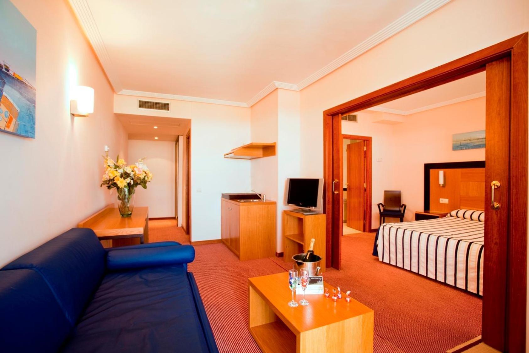 Chambre Familiale (2 Adultes et 2 Enfants)